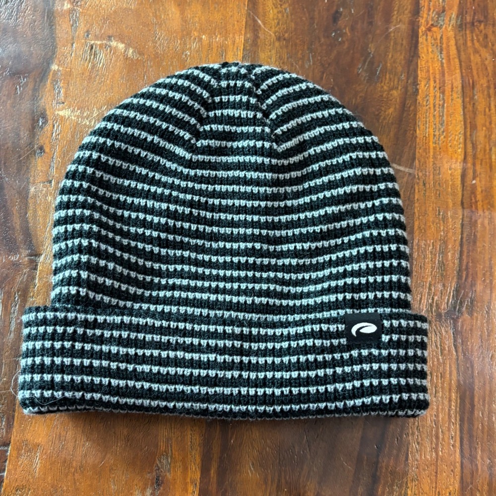 Pukka Oaks Golf Club Beanie Hat Black Grey Striped Cuffed Knit Cap